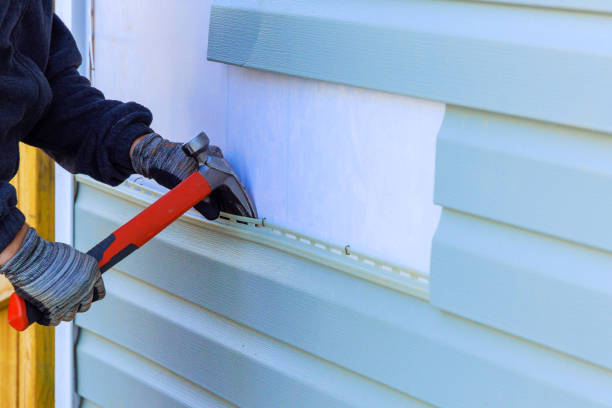 Reliable Siding Repair contractor in Ware Shoals, SC by Creative Siding